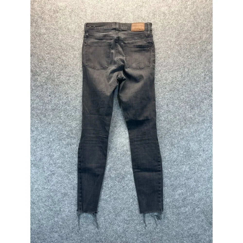 Madewell Jeans Women's 26‎ 9 Inch HIgh Rise Black Distressed Raw Hem Denim